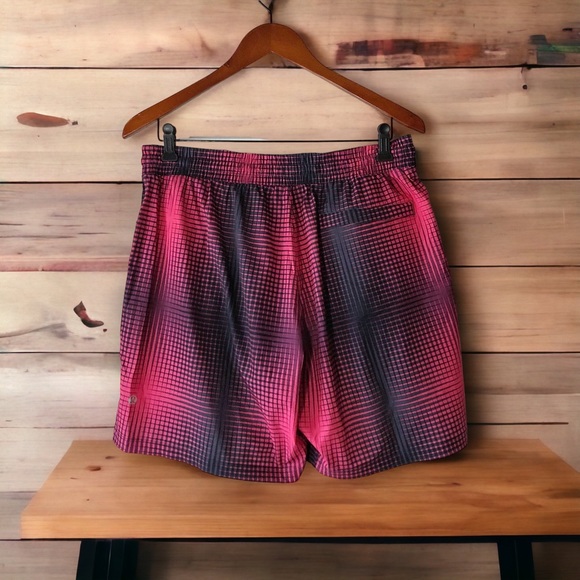 Lululemon Men's Thigh Tide 7" Shorts Size L - Picture 3 of 8